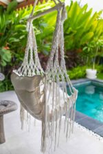 Ręcznie robiona huśtawka w stylu boho z wyspy Bali