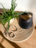 Przeciwsłoneczny daszek słomkowy z bali