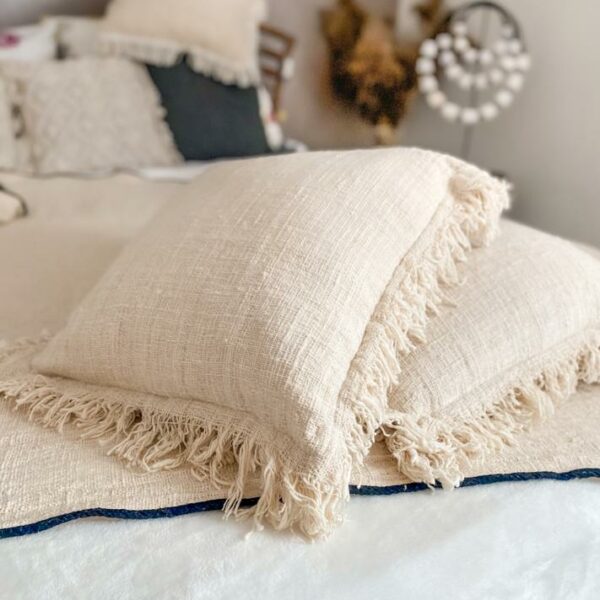poduszka pleciona z surowej bawełny