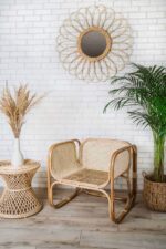 fotel vintage z rattanu z bali