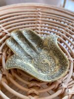 podstawka w kształcie dłoni boho