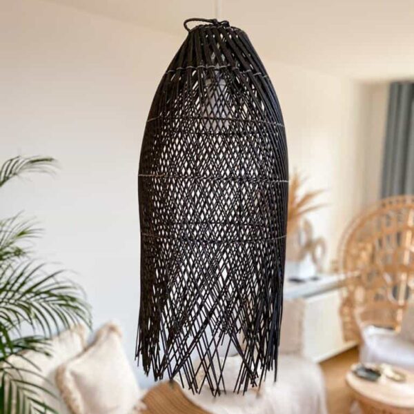 czarny klosz rattanowy abażur