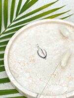 zawieszka z muszli kauri