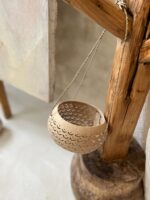 świecznik w kokosie