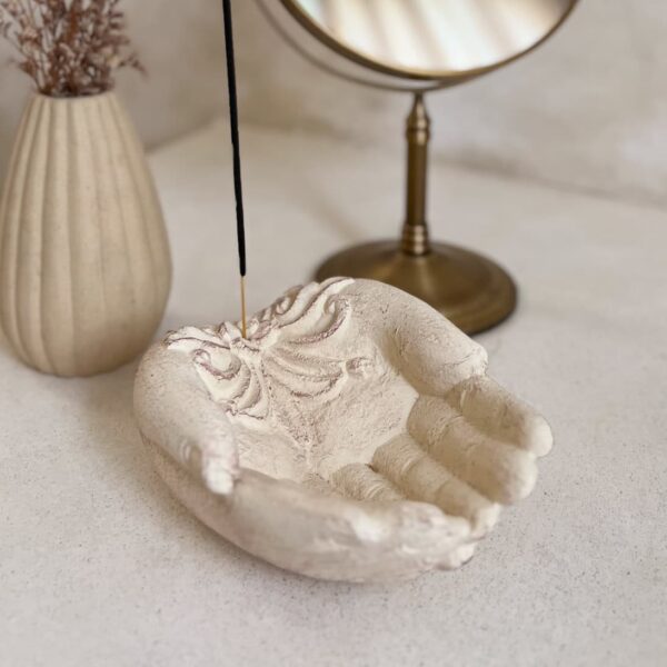 podstawka w kształcie dłoni kadzidło