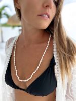 naszyjnik z muszelek białych