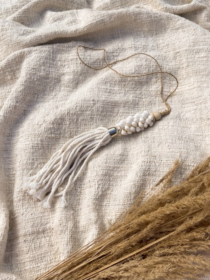 wisior-z-muszelek-boho_1 chwost z muszlami