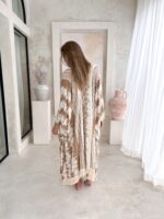 narzutka plażowa boho z frędzlami