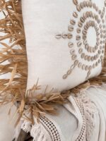 poduszka z muszelkami boho