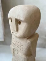 rzeźba etniczna kamienna piaskowiec