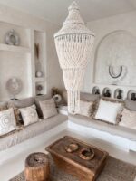 elegancki żyrandol dekoracyjny z muszelek