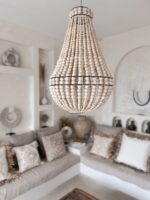żyrandol boho z koralików drewnianych