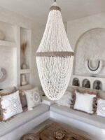 żyrandol z muszelek okrągły biały