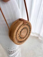 torebka rattanowa okrągła boho