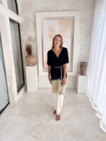 ciemna luźna długa sukienka maxi