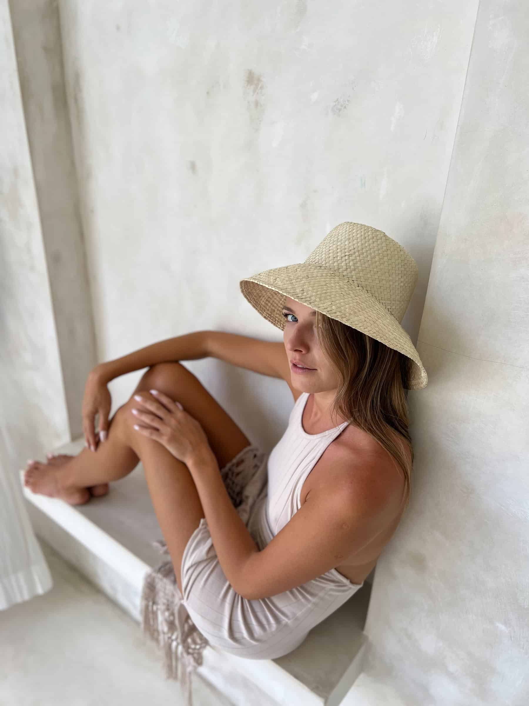 kapelusz-slomkowy-typu-bucket-jasny (1) kapelusz słomkowy bucket jasny