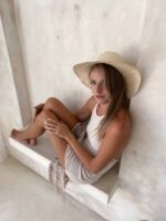 kapelusz damski plażowy słomkowy jasny