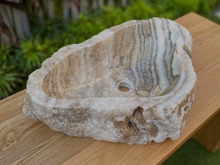 umywalka kamienna onyksowa